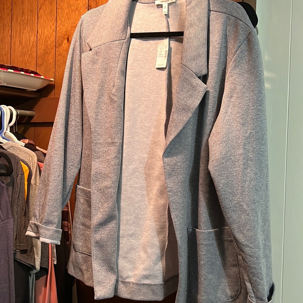 Super cute navy blue blazer